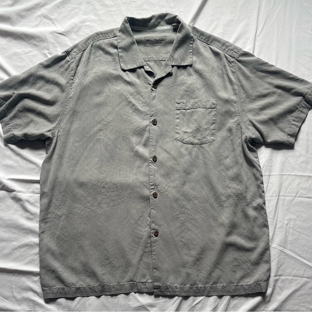 Tommy Bahama Gray Casual Button Down Shirt Silk